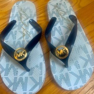 Michael Kors Flip-flops